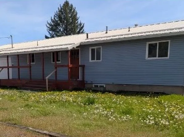 1380 Detroit St, Elgin, OR 97827