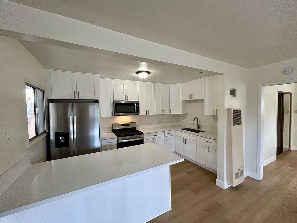 1st image of 3525 32nd St #3525