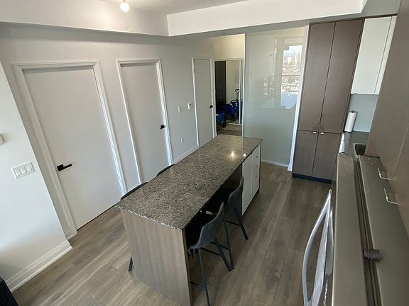 4th image of 9 Valhalla Inn Rd #2701