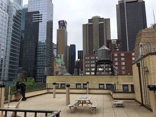 Rented by Performing Assets Corp | media 27