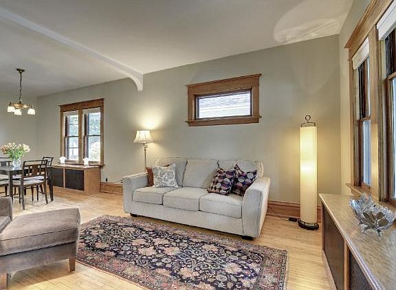 4th image of 1773 Lafond Ave