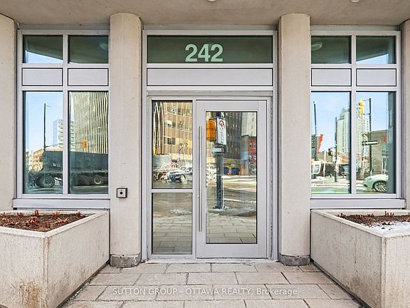 2nd image of 242 Rideau St #1807
