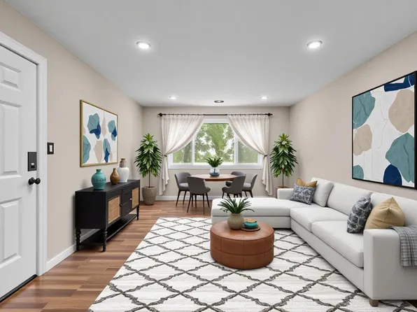 189 Feller Drive #172, Central Islip, NY 11722