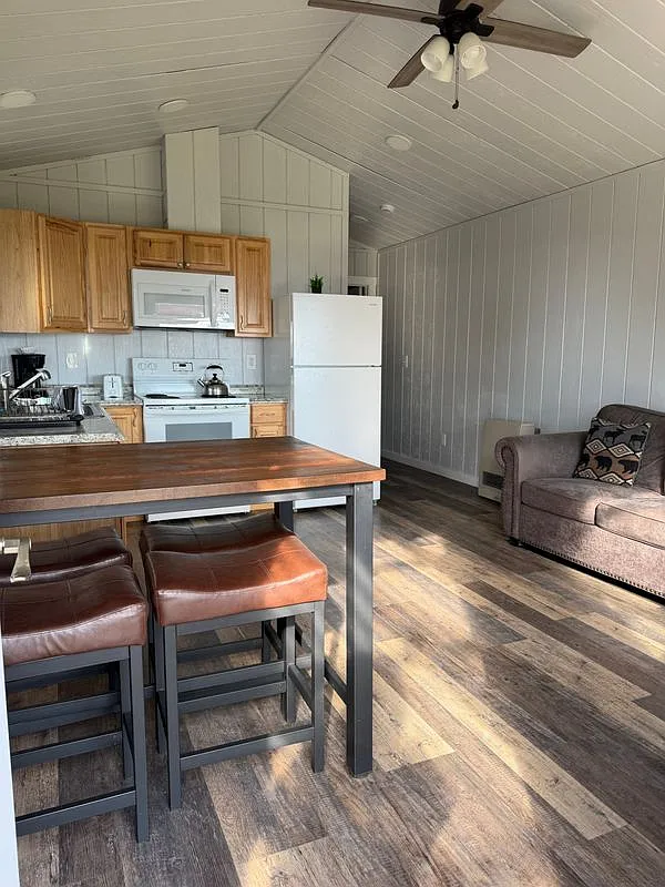 3771 W Hill Rd — Photo 3