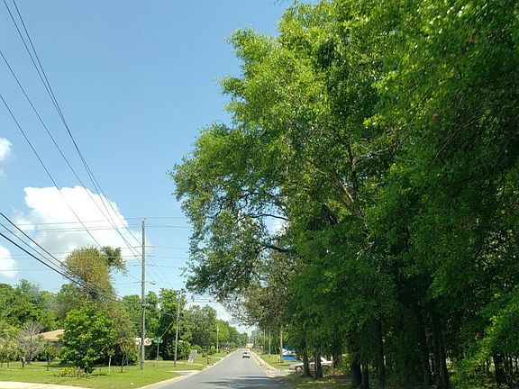 5th image of 7198 Tippin Ave