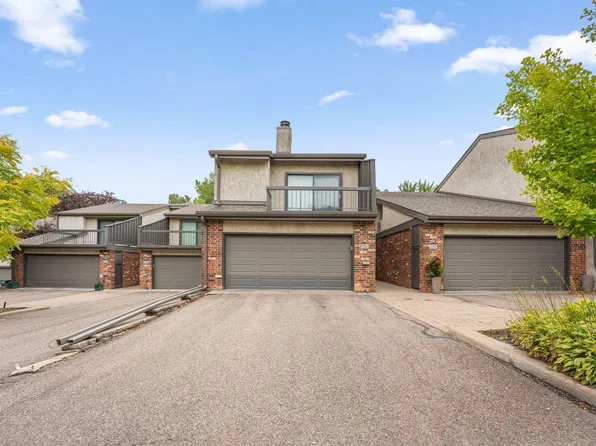 6121 Blake Ridge Rd, Edina, MN 55436