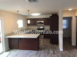 240 E 15th St, Costa Mesa, CA 92627