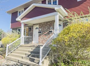 9 Glenwood Dr #7, Moncton, NB E1A 2M8