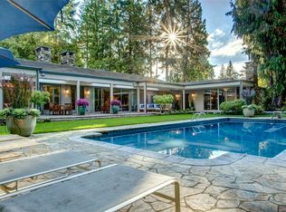 1019 Evergreen Point Rd, Medina, WA 98039