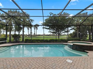 10521 Azzurra Dr, Fort Myers, FL 33913