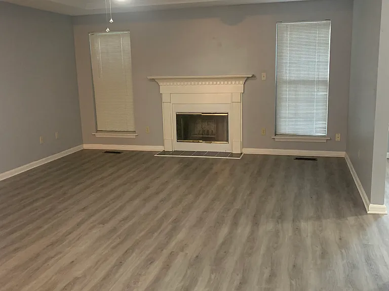 6902 Avanti Pl — Photo 3