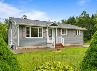 6 Heidelberg Ln, Porters Lake, NS B3E 1J1