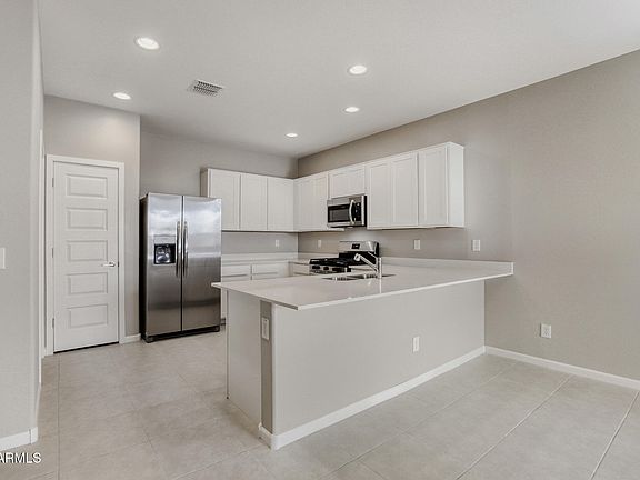 4th image of 25435 N 173RD Avenue