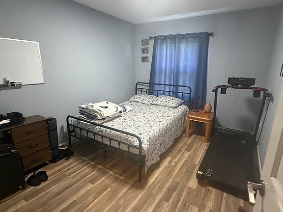 3rd image of 324 River Dr Floor 2