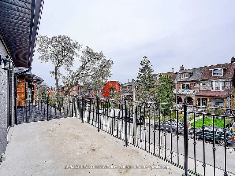175 Grace St #1-3 — Photo 16
