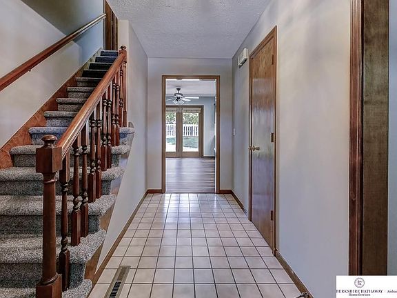 2nd image of 15508 Summerwood Dr