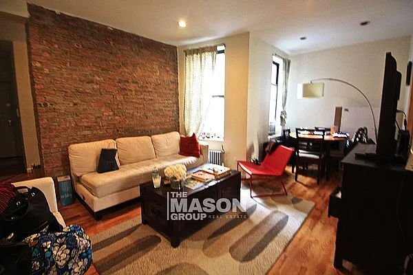 Rented by Mason Group LLC | media 2