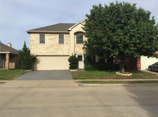 11213 Boulder Ridge Dr, Fort Worth, TX 76140