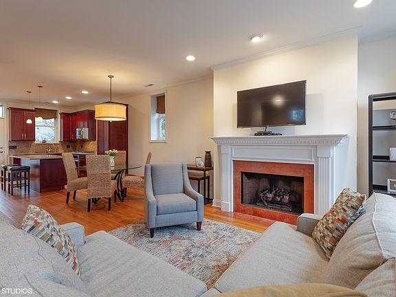 2nd image of 1743 N Fern Ct #2