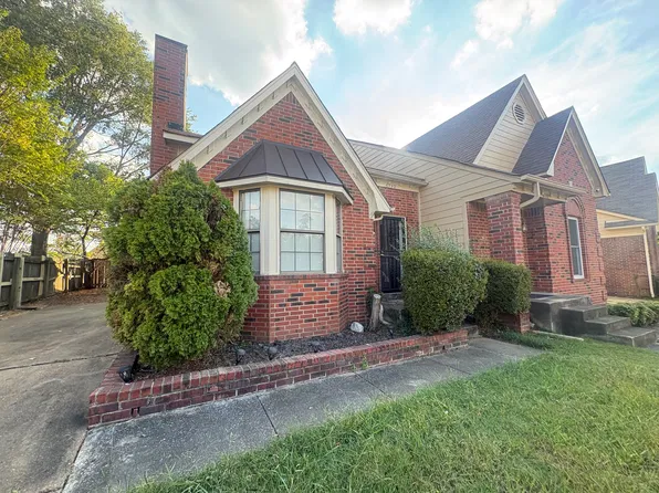 6793 Ross Ridge Dr, Memphis, TN 38141