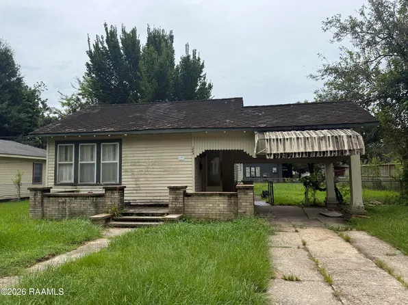 1003 Rose Ann St, Opelousas, LA 70570