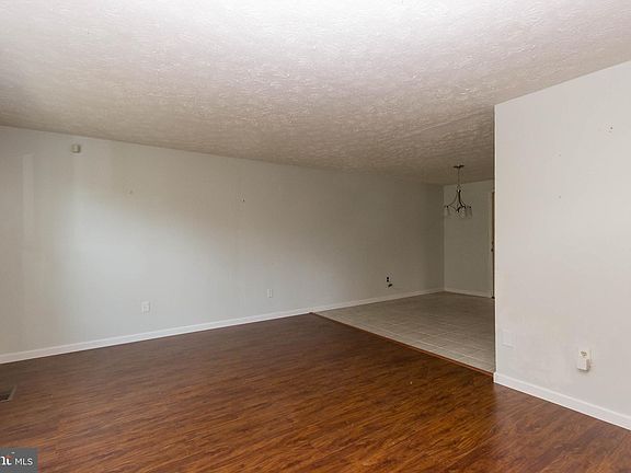 5th image of 4881 Tobacco Way