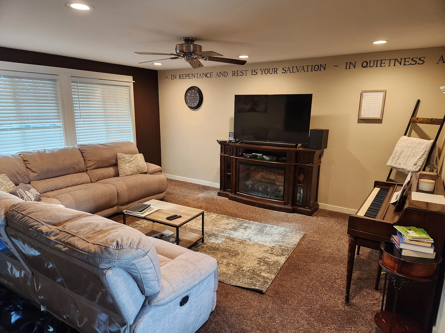 3 bed, 1330 sqft, $2,500 — Photo 1