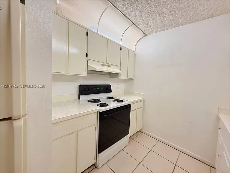 8260 SW 210th St #108 — Photo 13