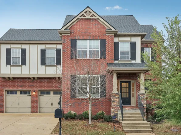 1007 Ryecroft Ln, Franklin, TN 37064