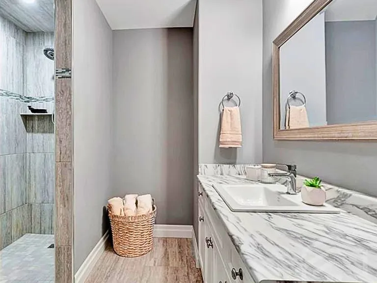285794 Airport Rd — Photo 14