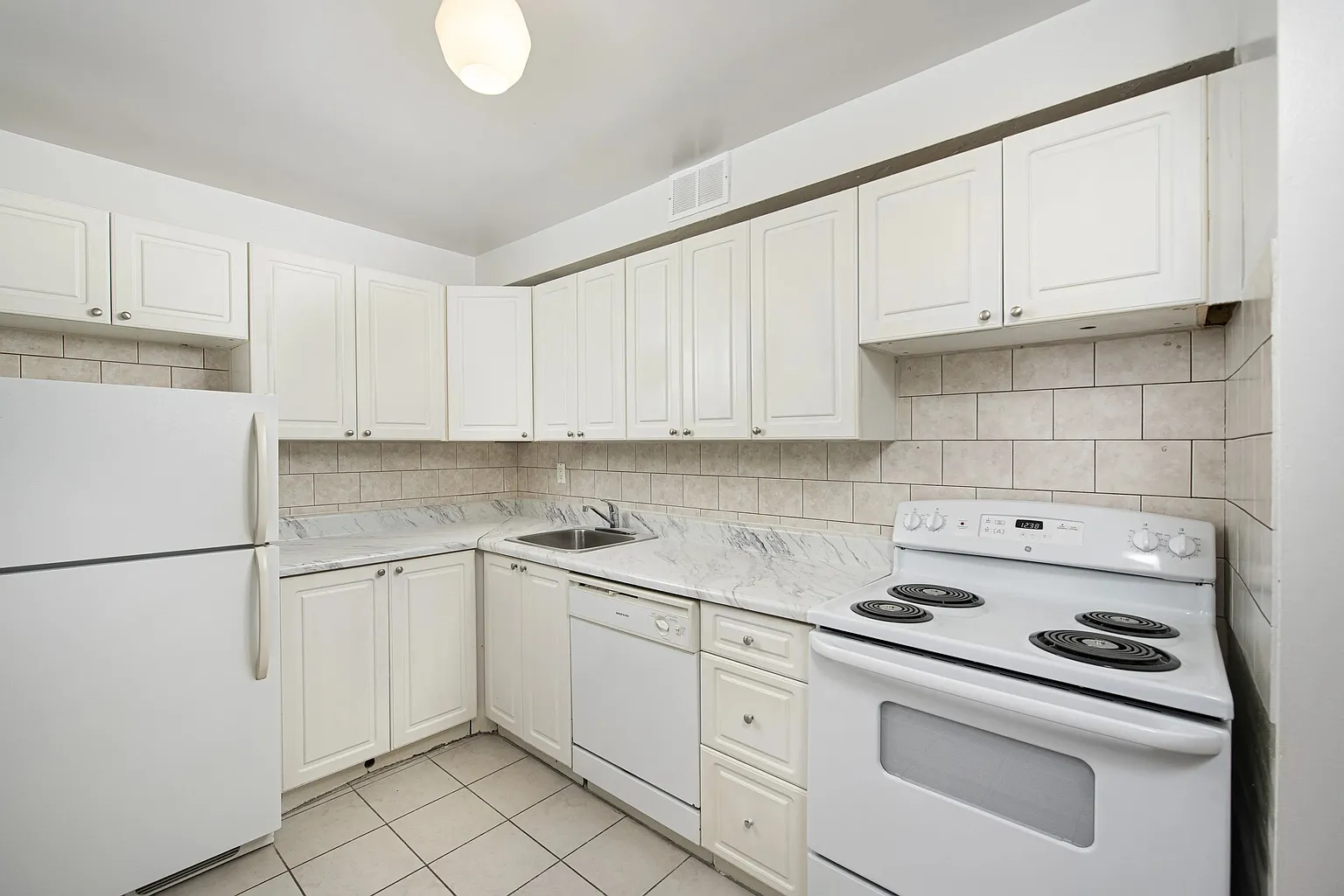 1441 Lawrence Ave E #1-bedroom photo 1