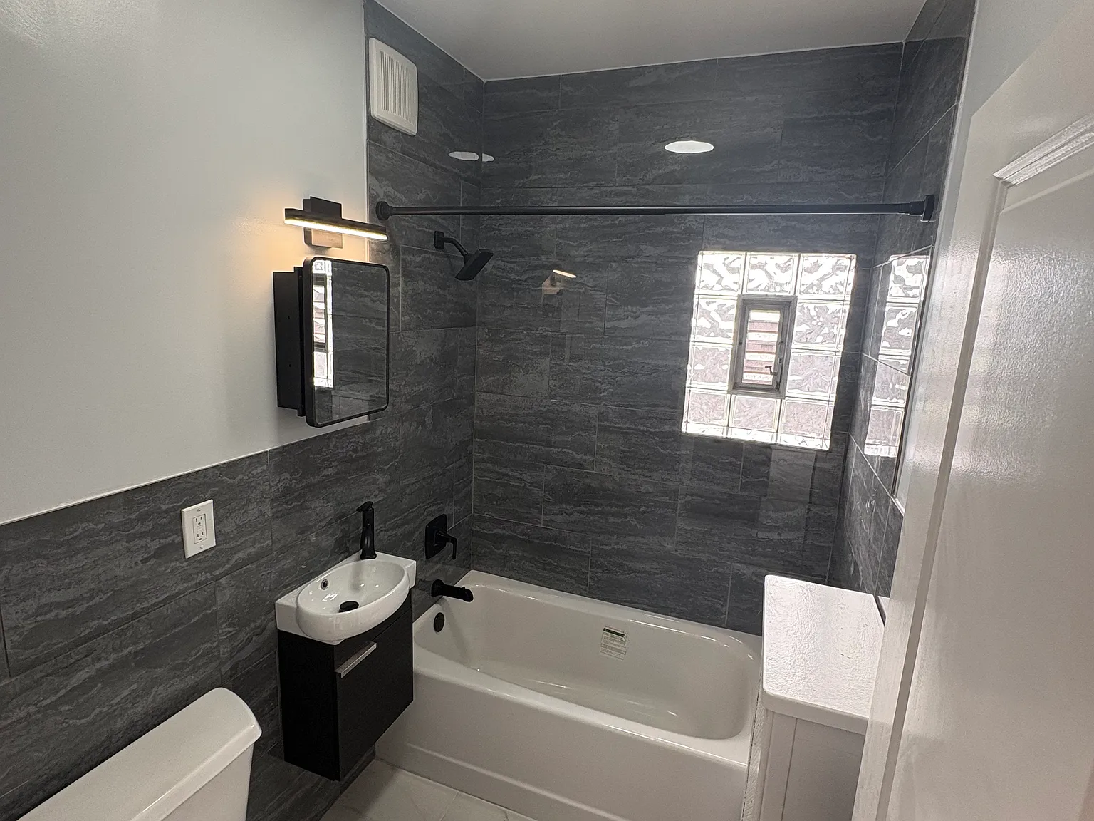 S 51st Ave, Cicero — Photo 3