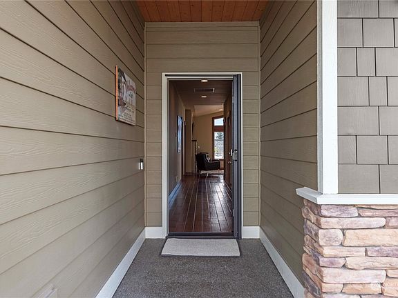5th image of 602 Havenwood Drive