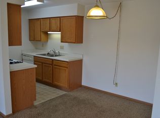 4915 Todd Dr UNIT 23, Ames, IA 50014