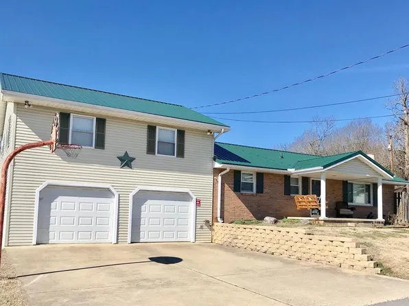 1517 7th St, West Portsmouth, OH 45663