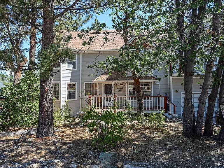 732 Villa Grove Ave — Photo 5