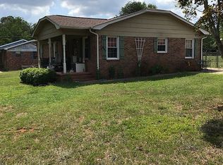 145 Greenleaf Rd, Forest city, NC 28043