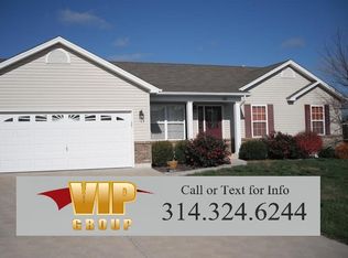 103 Trotters Creek Ln, Wright City, MO 63390