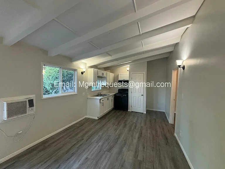 1180 W Valencia Dr #1190 — Photo 1