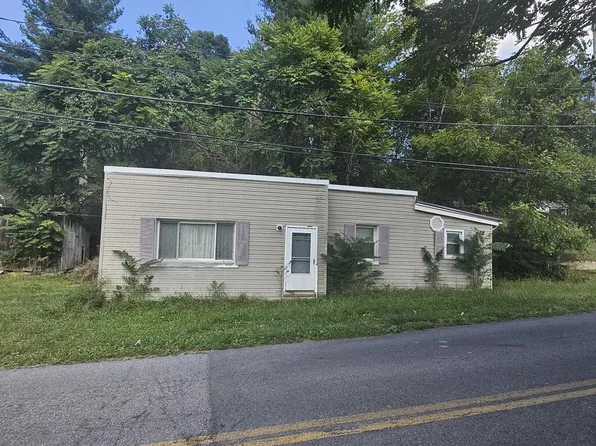 637 S Church St, Marion, VA 24354