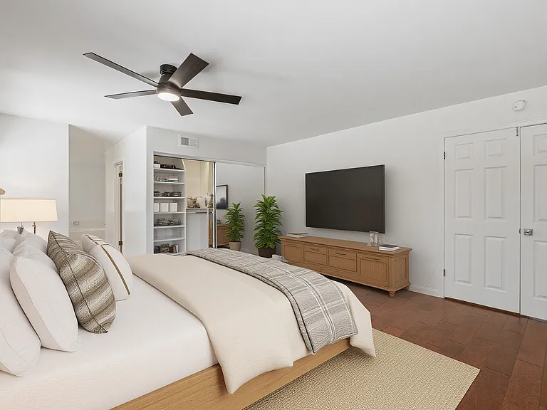 4215 Balcony Dr — Photo 29