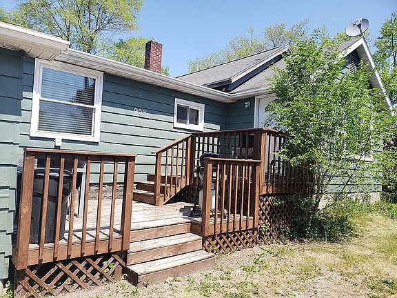 3rd image of 909 S 1st Ave