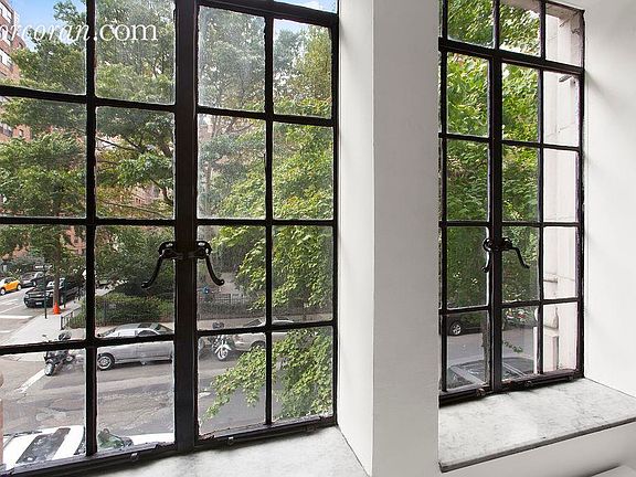 4th image of 25 Tudor City Pl APT 220