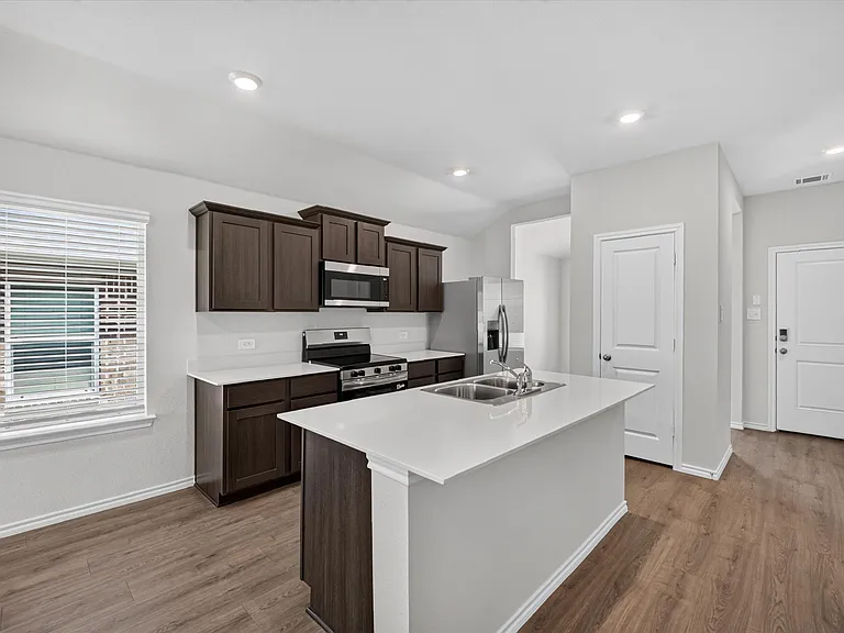 3317 Catamount Dr — Photo 5