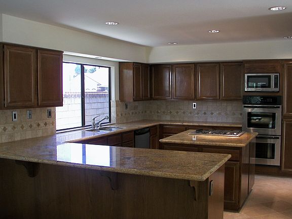 Newly Remodeled Kitchen
