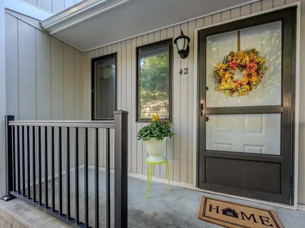 42 Gordon Cir #42, Grafton, MA 01519