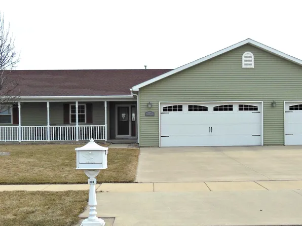 804 Allison Dr, Tolono, IL 61880