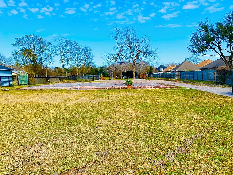 774 South Ave Port Neches Tx 77651 Mls 81870 Zillow