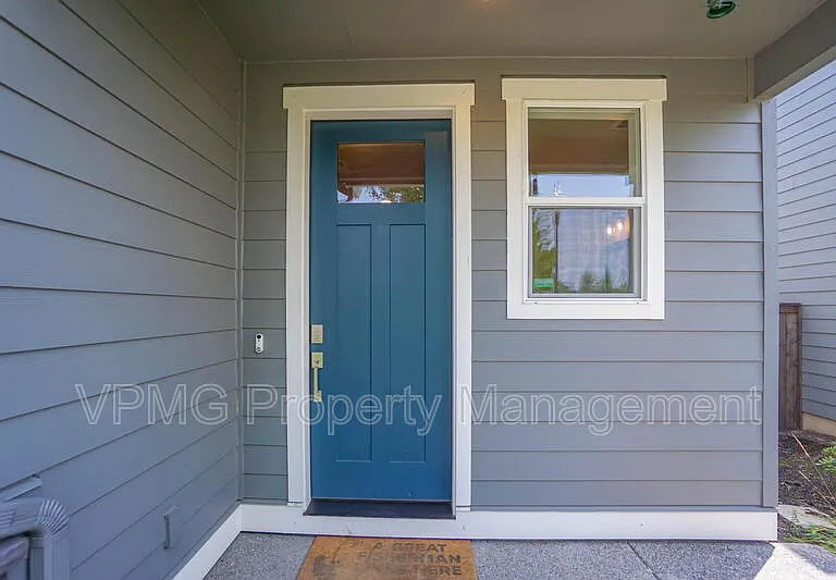 10819 NE 99th Ave — Photo 4