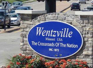 321 Park Ln #321, Wentzville, MO